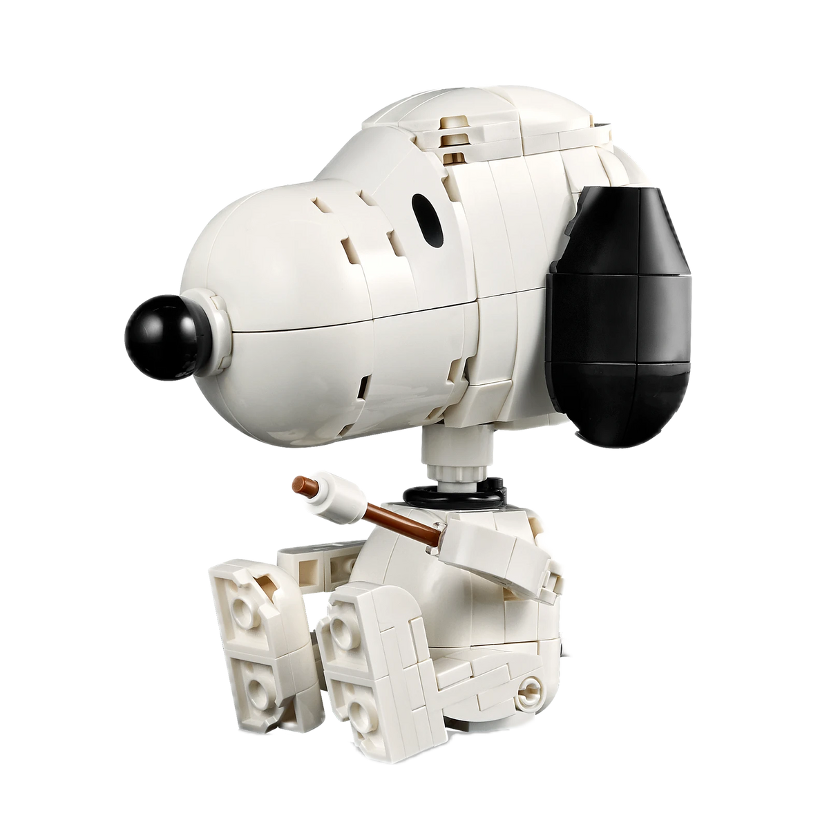 LEGO Ideas Peanuts Snoopy's Doghouse 21368, campfire scene with Woodstock